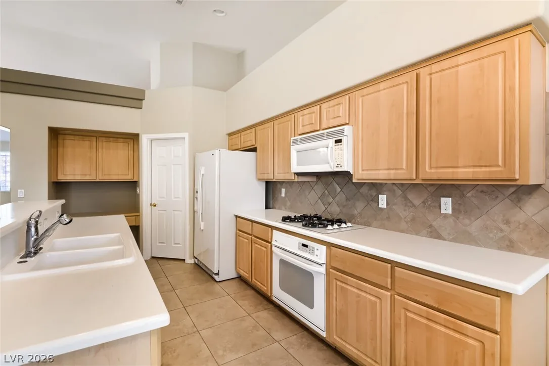 1107 Bear Cub Court — photo 5