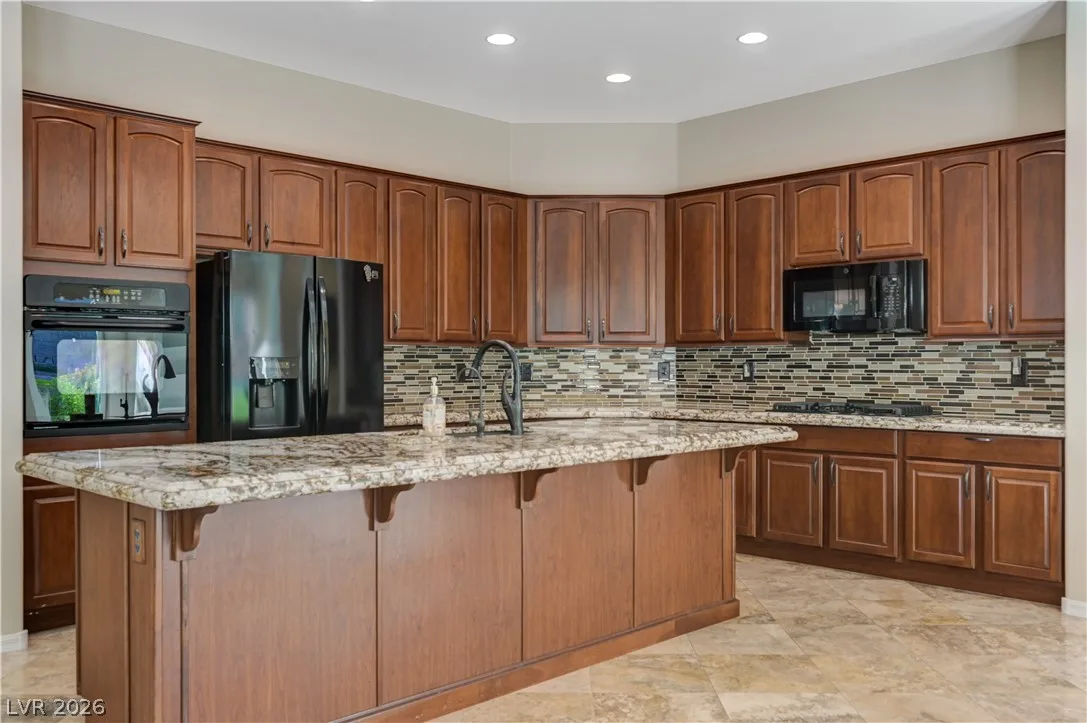 2365 Fayetteville Avenue — photo 4