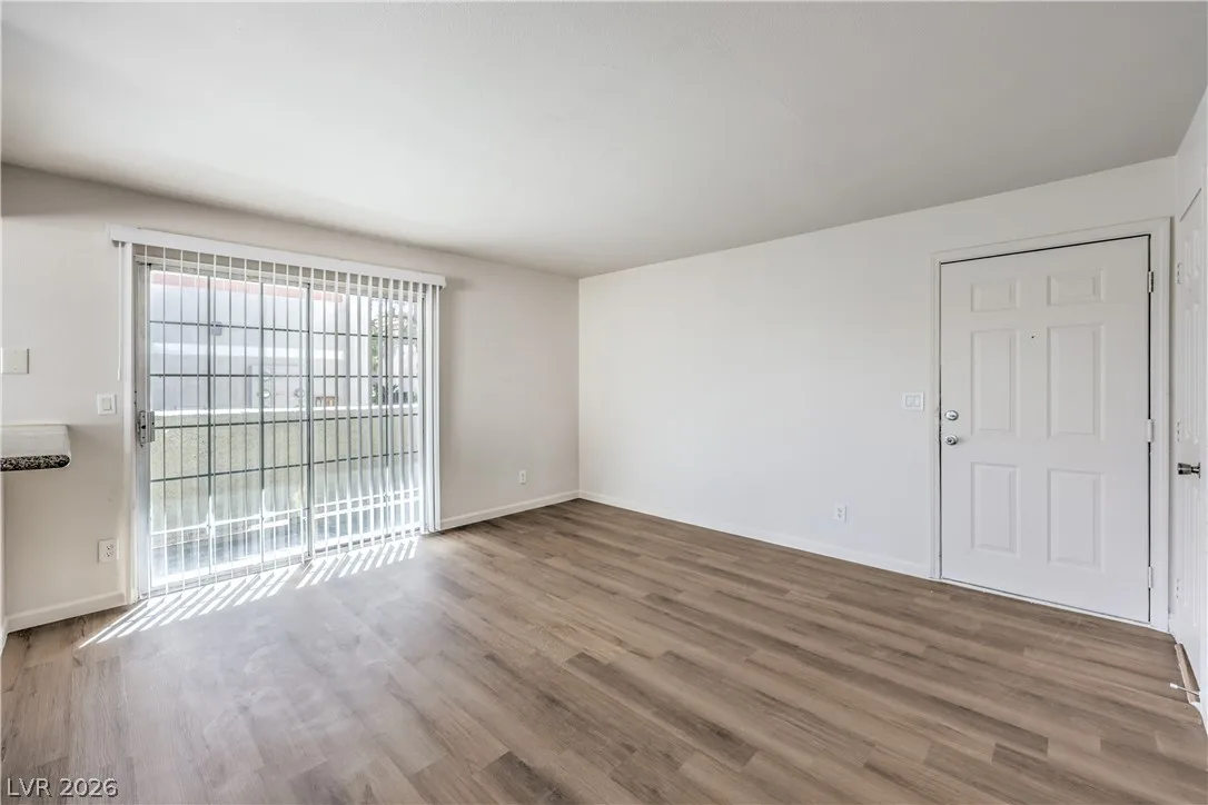 7300 Pirates Cove Road 1086 — photo 3