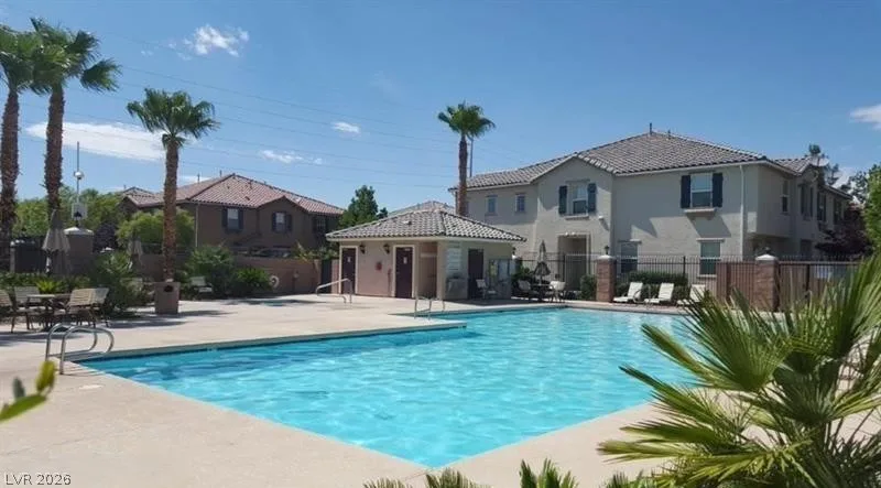 9121 Ripple Ridge Avenue 102 — photo 2