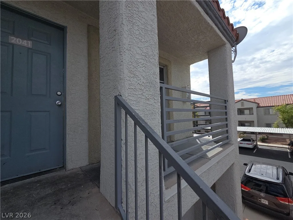 3318 North Decatur Boulevard 2041 — photo 4