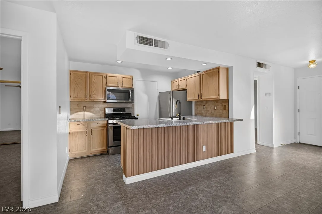 7570 West Flamingo Road 115 — photo 5