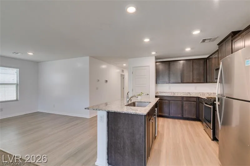 621 El Gusto Avenue — photo 5