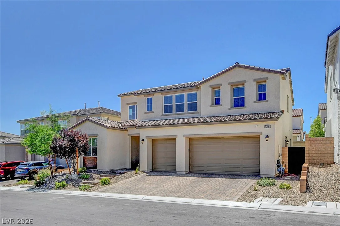 10161 Bismarck Palms Avenue — photo 4