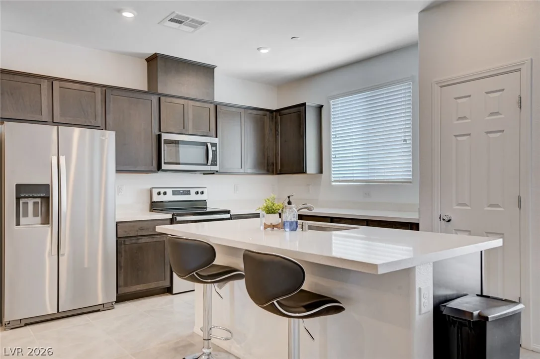 6515 Taffrail Avenue — photo 4