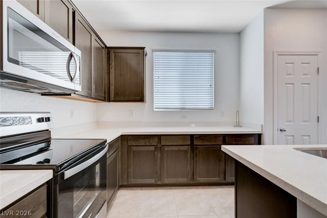 6515 Taffrail Avenue — photo 5