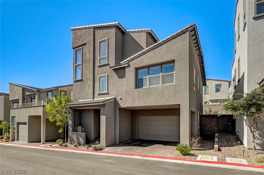 661 Tranquil Jade Street — photo 3