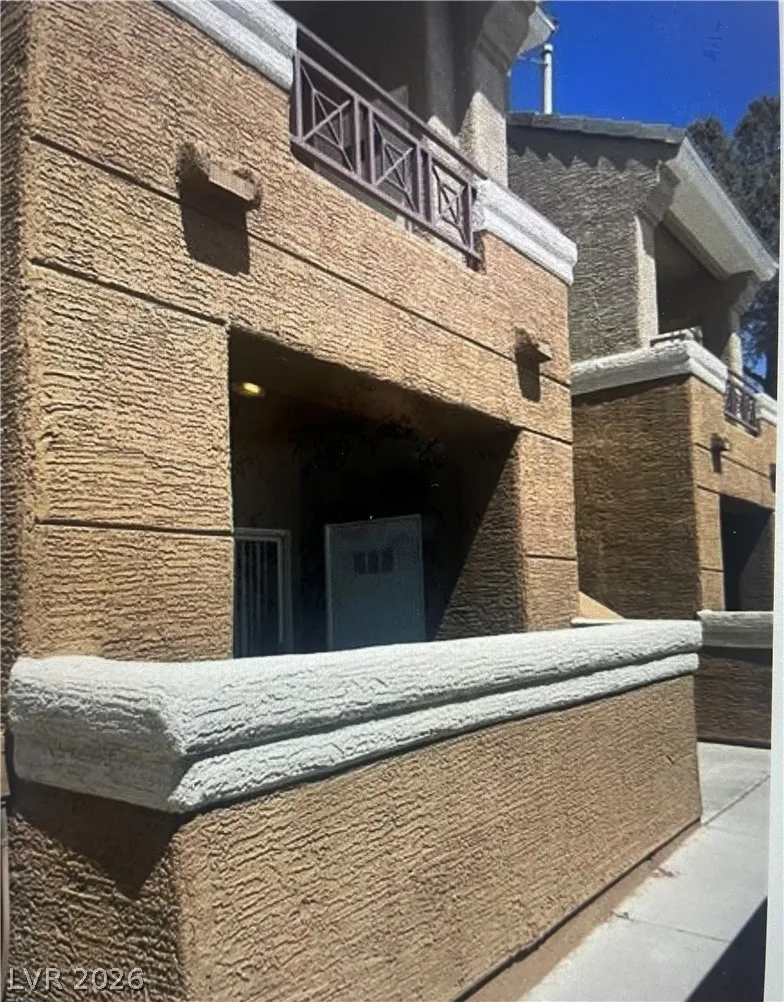 8070 West Russell Road 1092 — photo 2