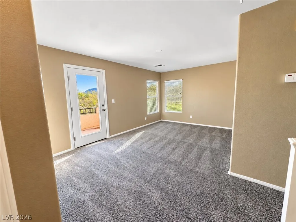 10441 Vinson Point Avenue — photo 5