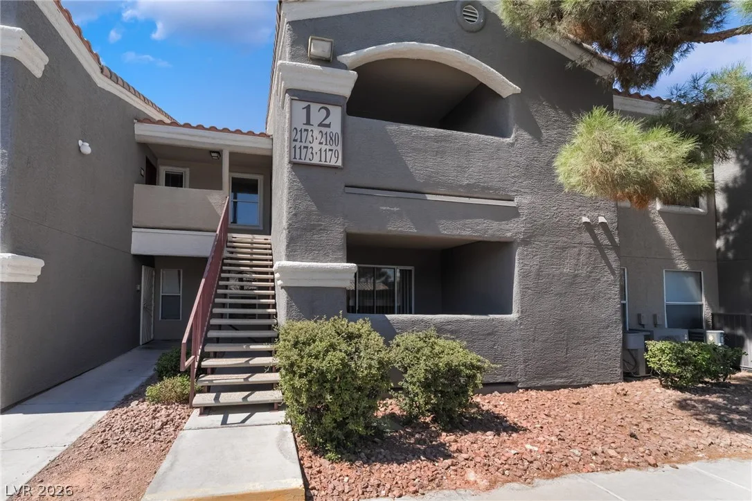 5055 West Hacienda Avenue 1174 — photo 2