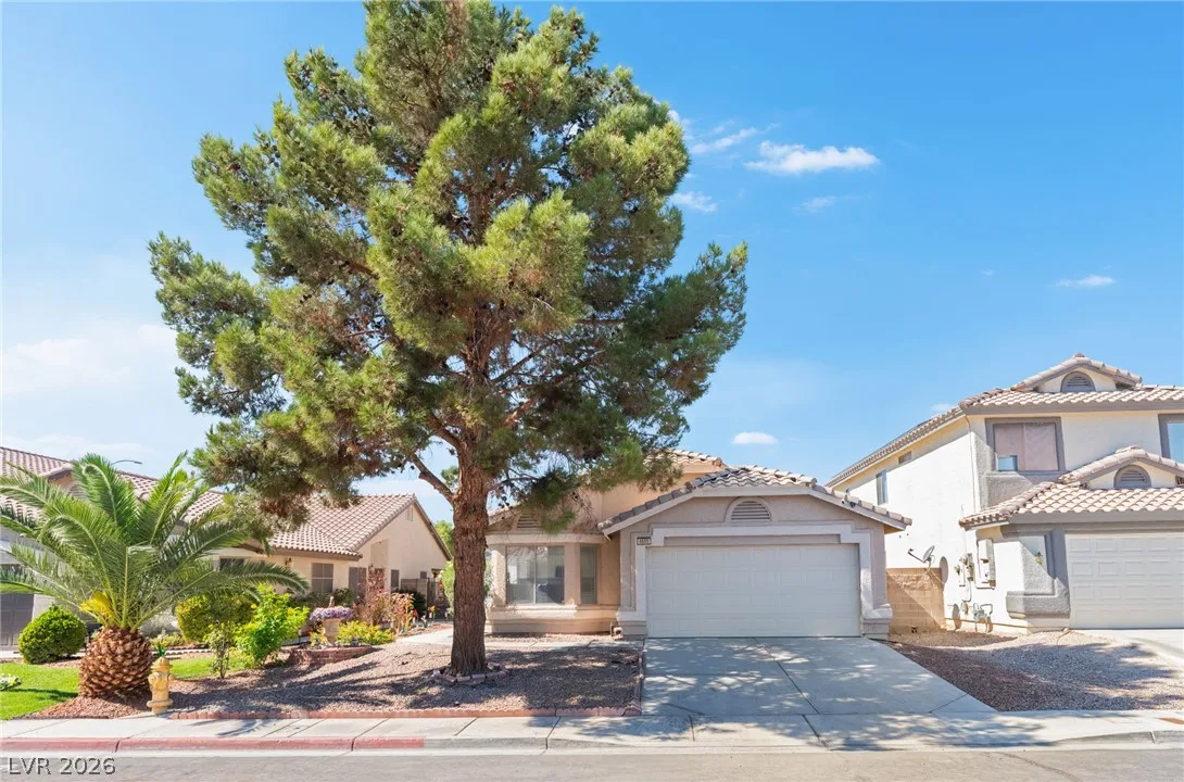 4605 Possum Berry Lane — photo 1