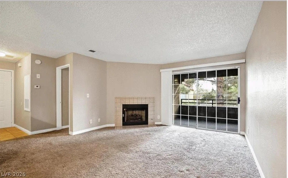 2200 South Fort Apache Road 2049 — photo 3