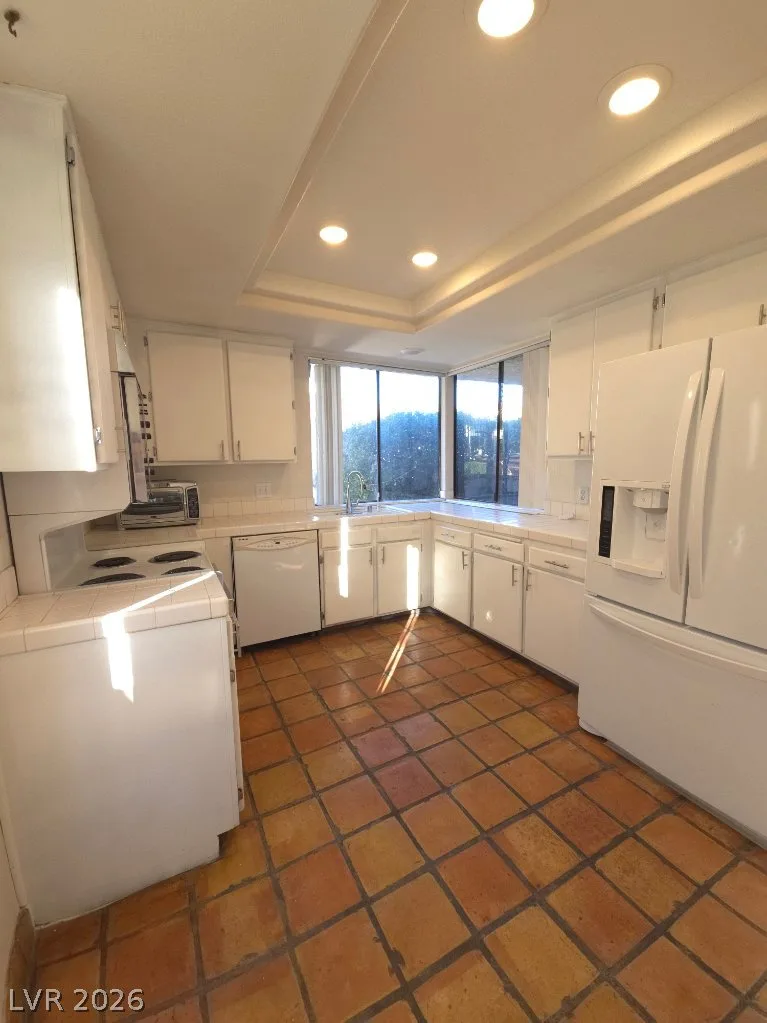 3066 Conquista Court — photo 4