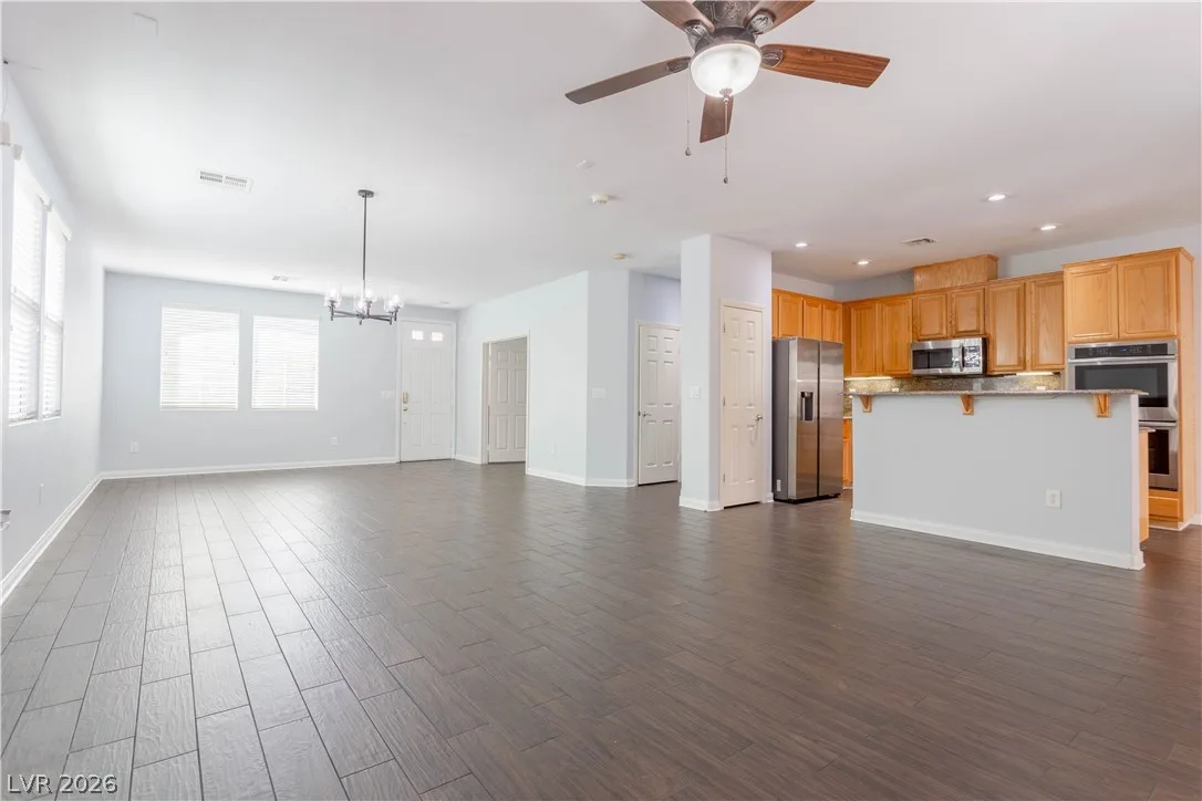 2136 Mountain Rail Drive — photo 4