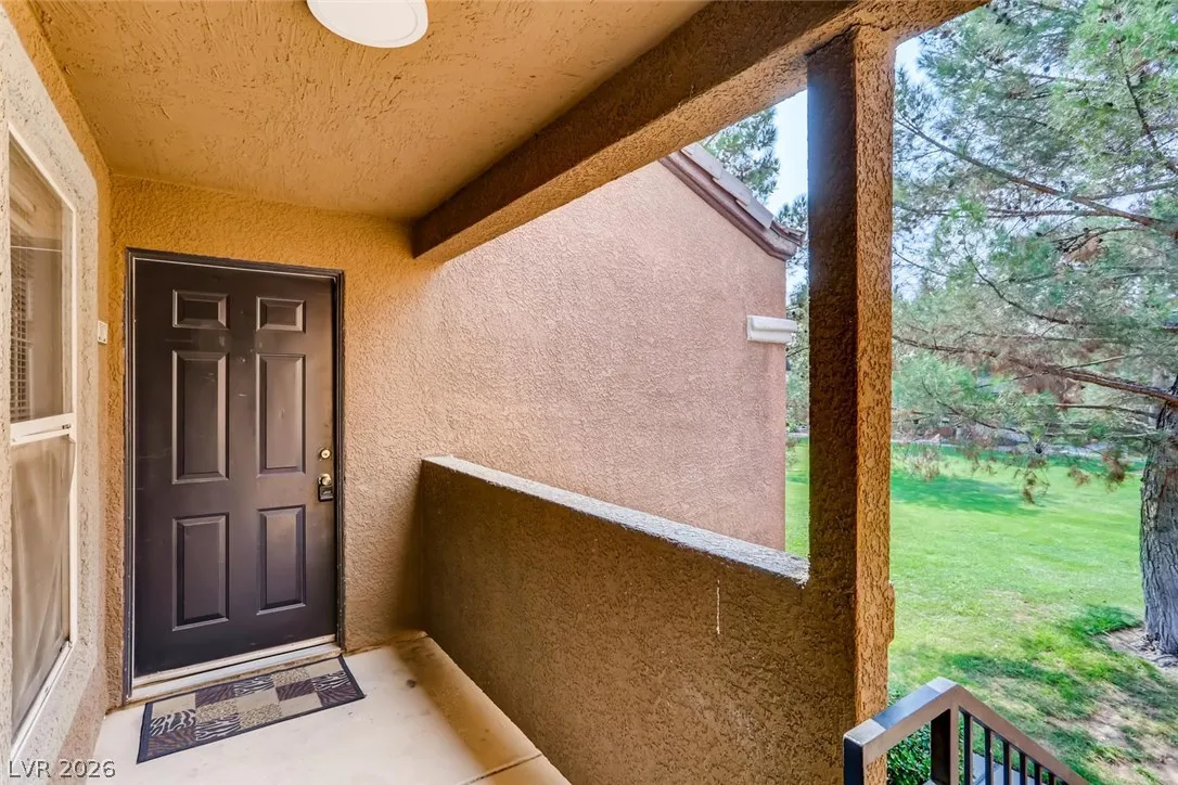 555 East Silverado Ranch Boulevard 2012 — photo 2