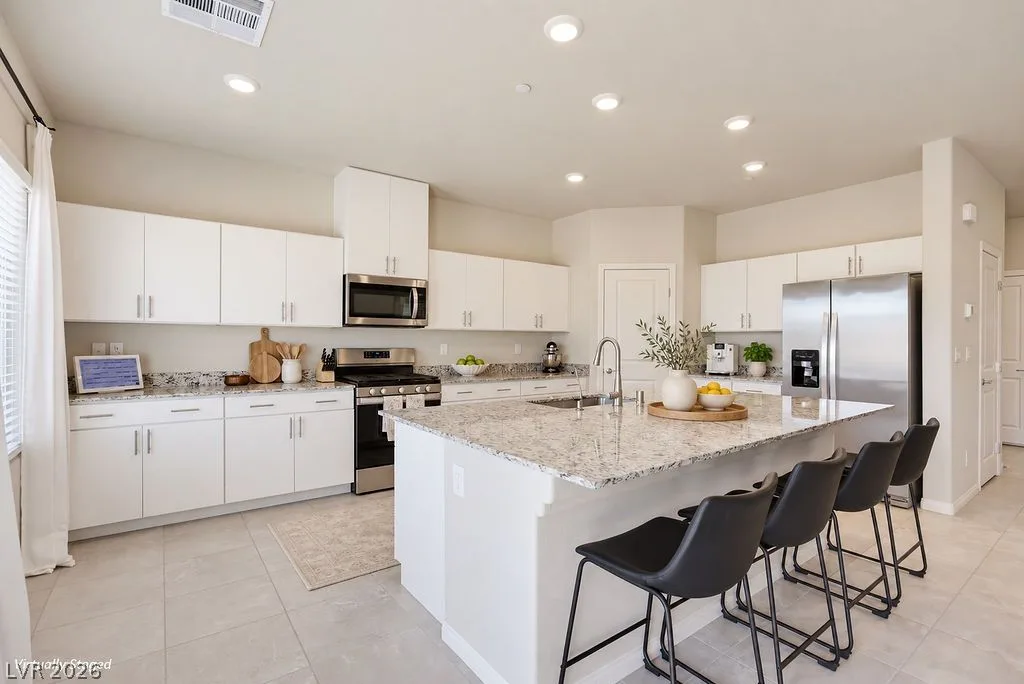 7116 Woodrow Ranch Street — photo 2