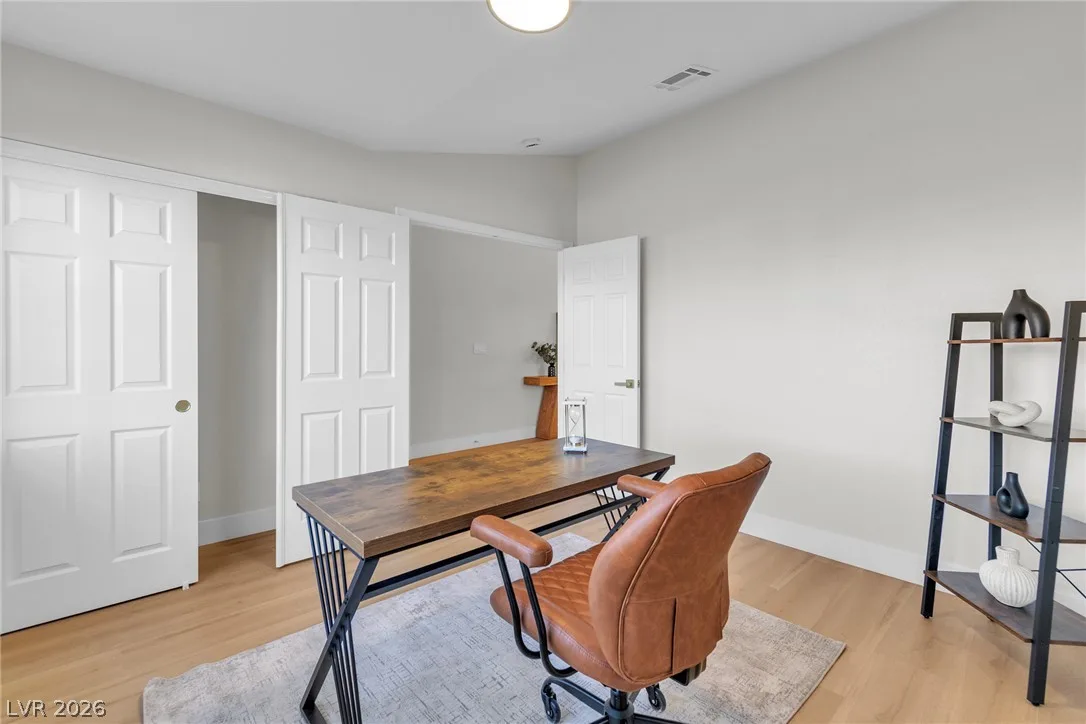 277 Gentle Bay Avenue — photo 5
