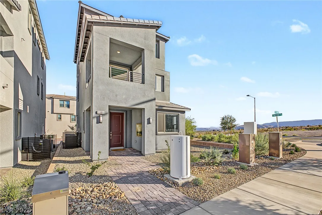 1501 Little Penguin Street — photo 1
