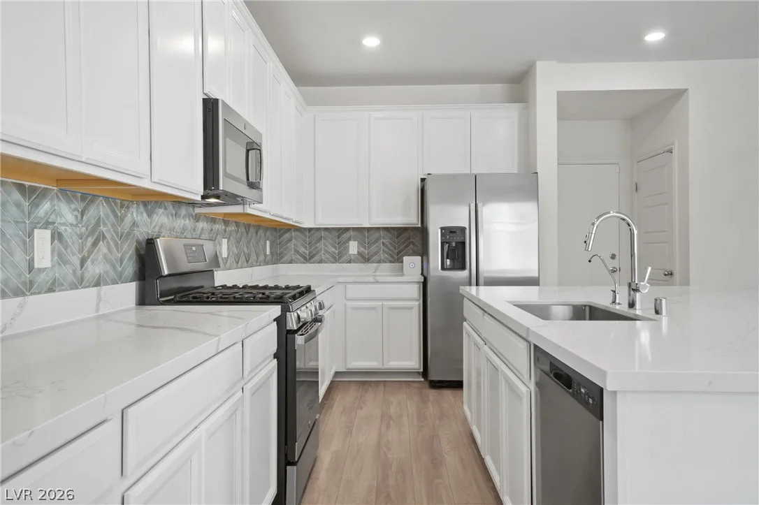 1118 Junipine Avenue — photo 5