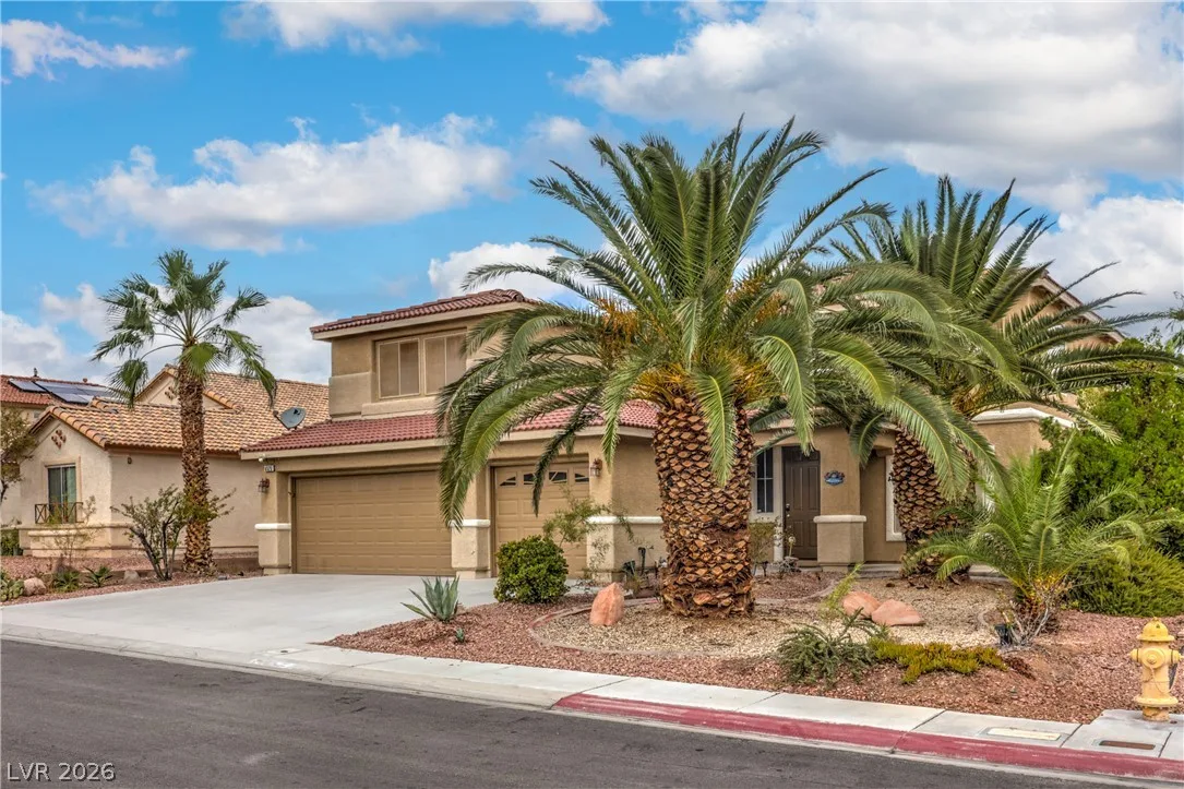 6525 Night Owl Bluff Avenue — photo 3
