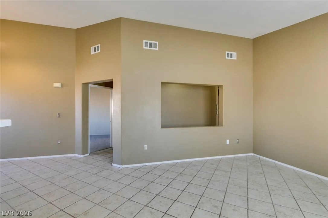 1881 West Alexander Road 1024 — photo 4