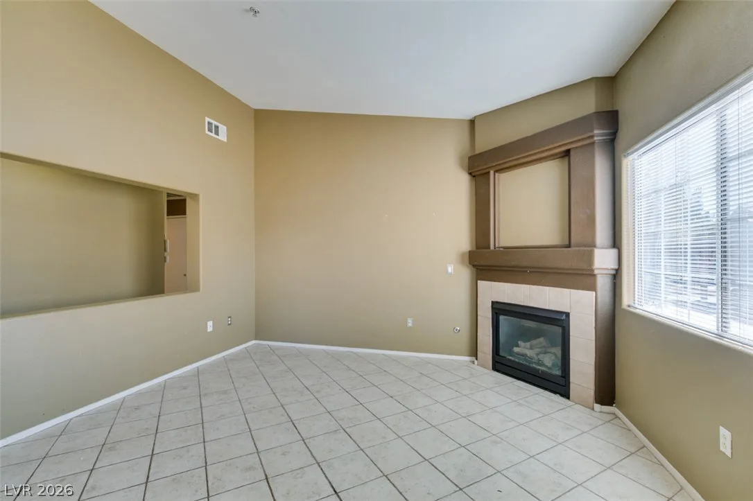 1881 West Alexander Road 1024 — photo 5