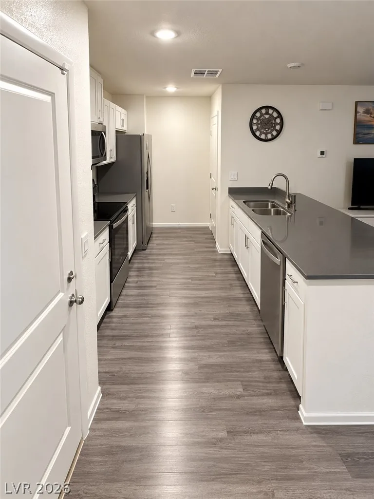 7372 Axel Creek Street — photo 3