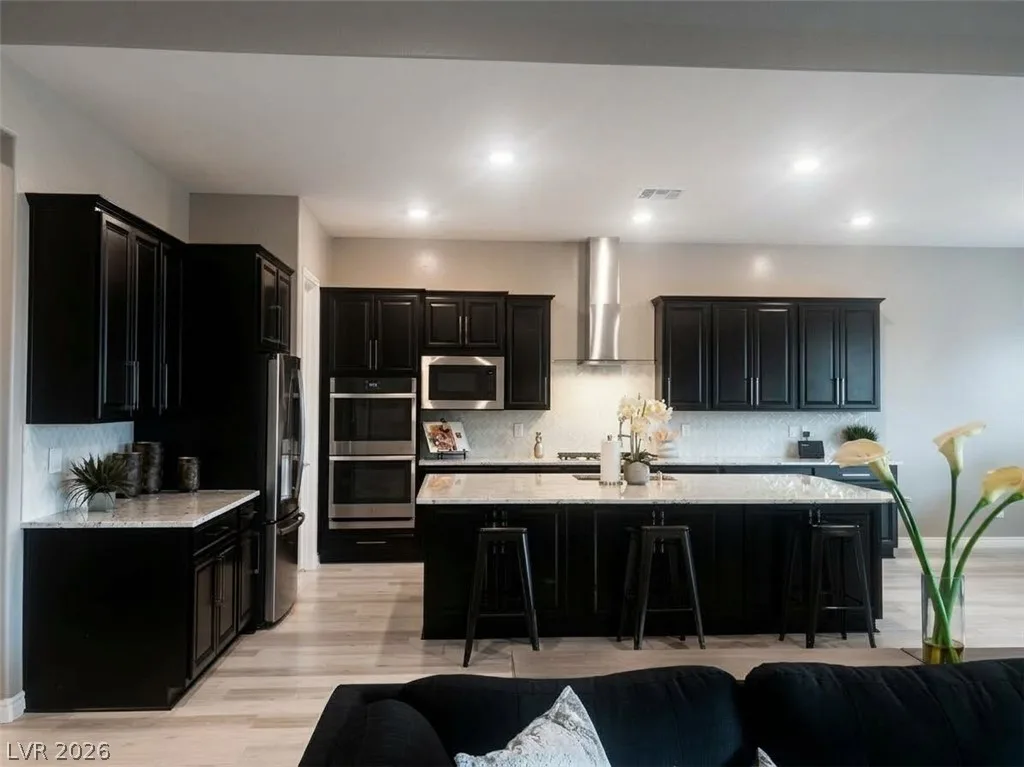 10077 Mountain Foothills Avenue — photo 3