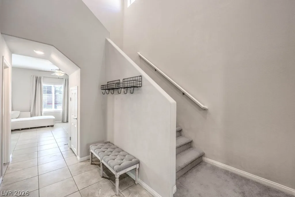 7223 Glimmer Point Street — photo 5