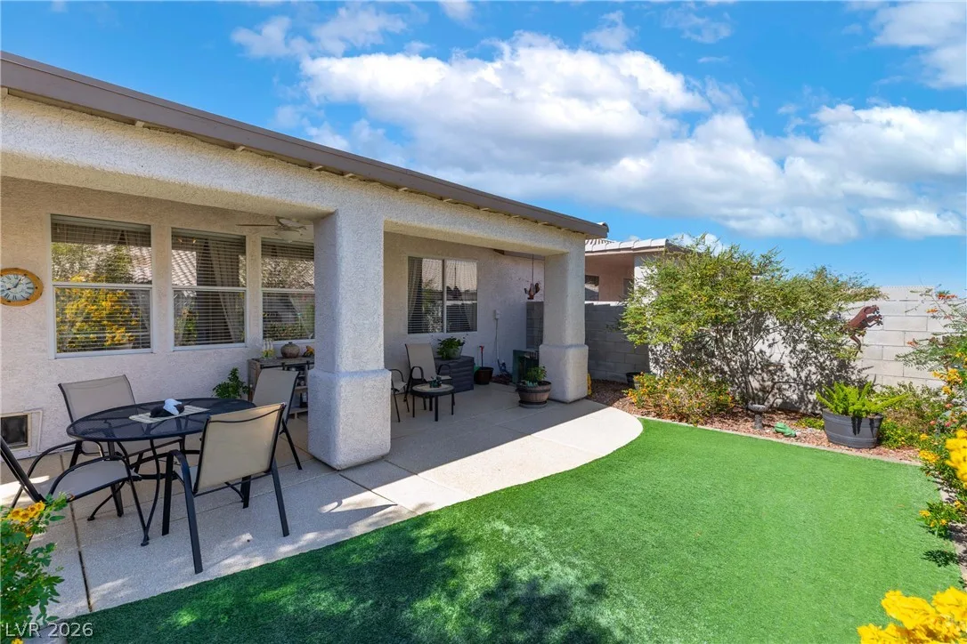 206 Alaska Jade Street 2101 — photo 3