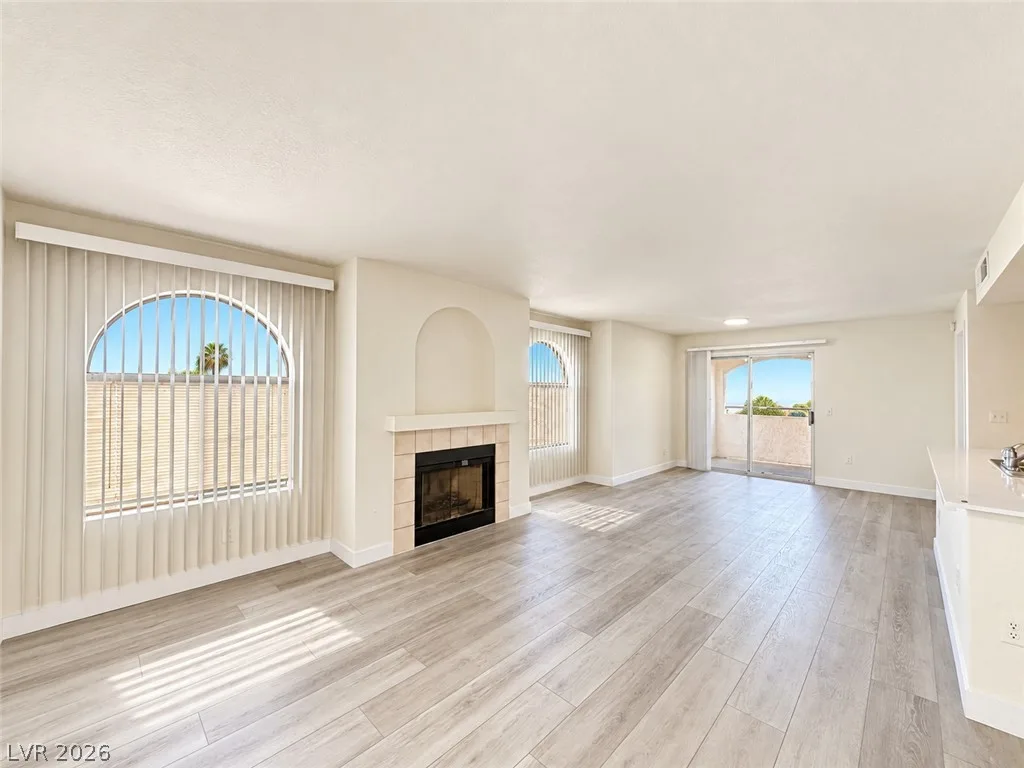 7570 West Flamingo Road 125 — photo 4