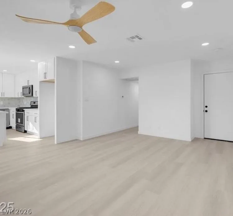 4629 Alta Drive — photo 3