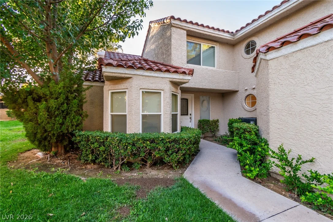 7044 Bright Springs Court — photo 2