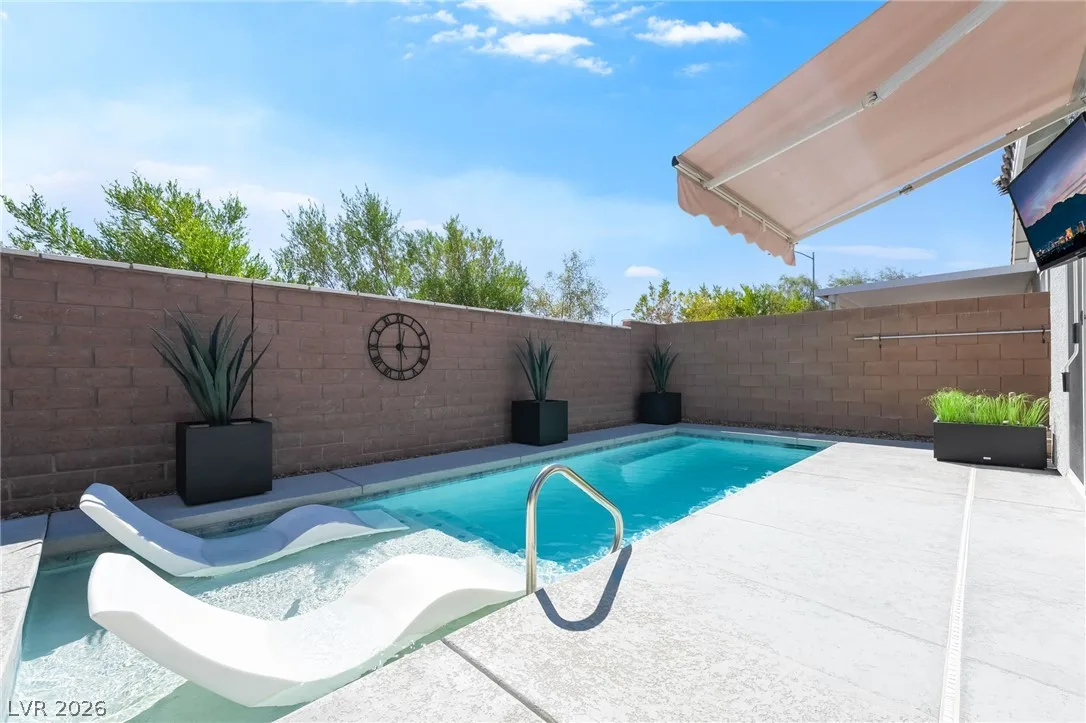 8327 Carmentis Avenue — photo 3