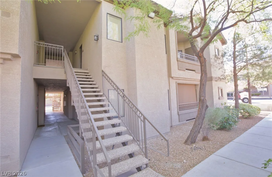 8250 North Grand Canyon Drive 2016 — photo 3