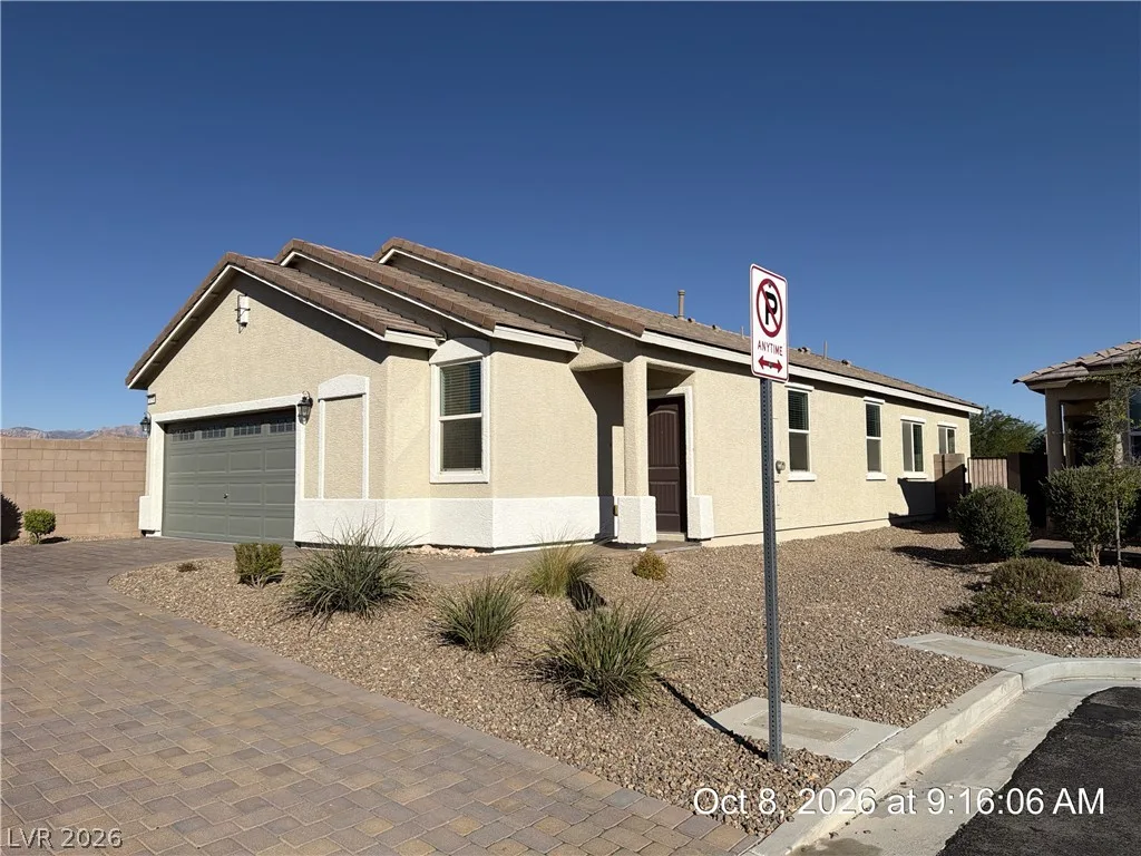 8694 Fringed Tulip Court — photo 2