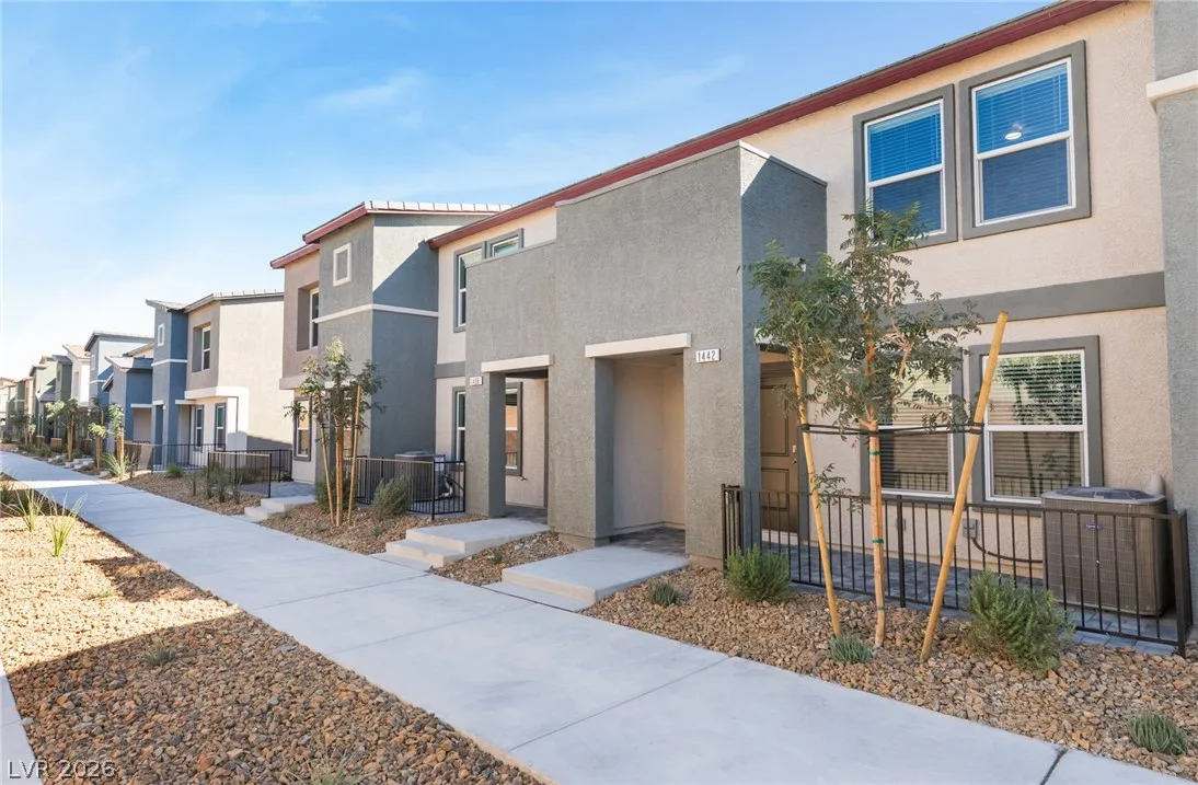 1442 Foley Bay Drive — photo 1