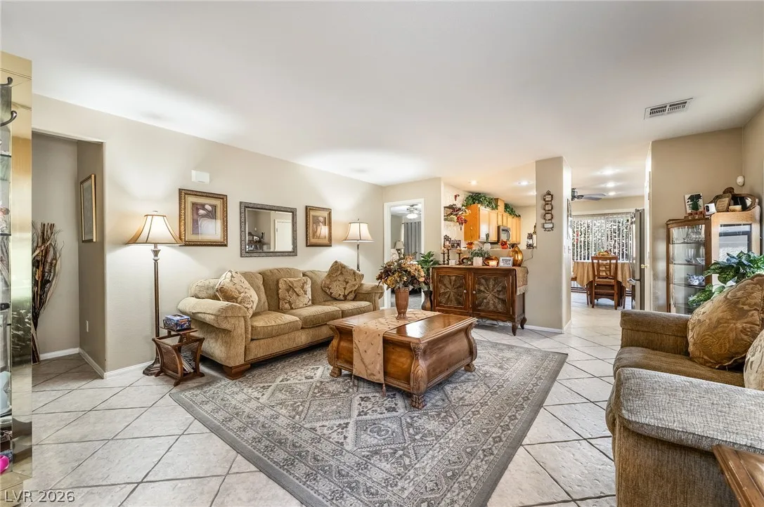 3512 Laguna Veneta Avenue — photo 4