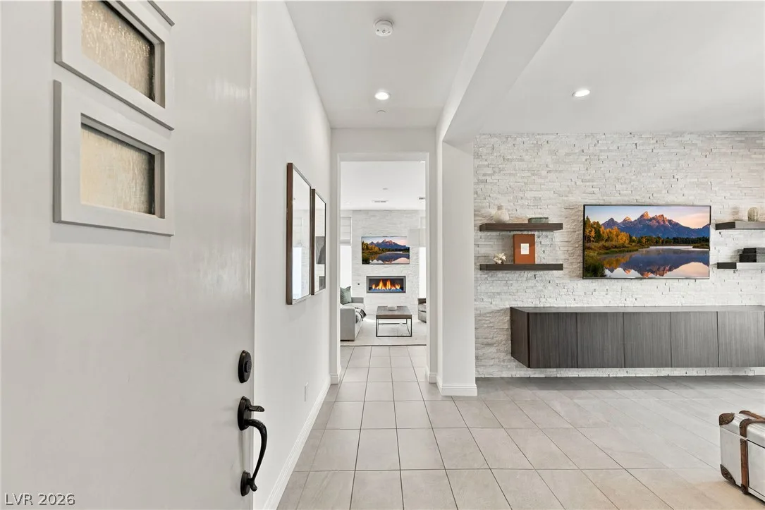 11280 Granite Ridge Drive 1022 — photo 2