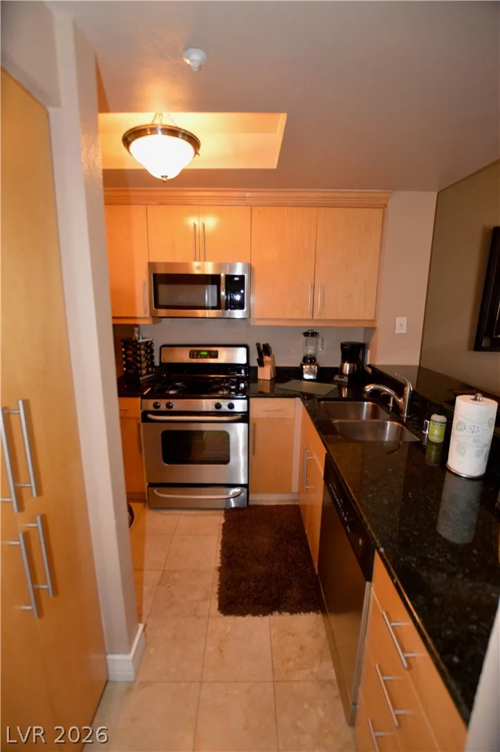 220 East FLAMINGO Road 327 — photo 5