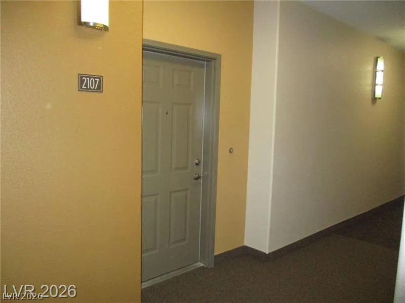 8777 West Maule Avenue 2107 — photo 3