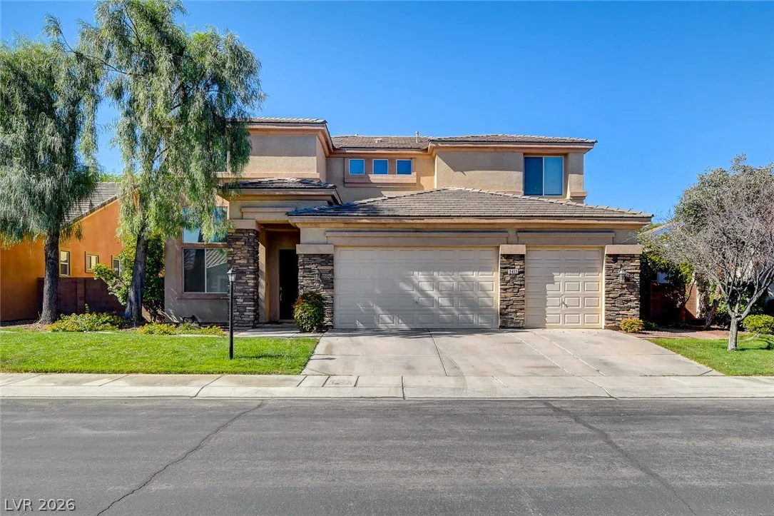 2411 Winter Cliffs Street — photo 1