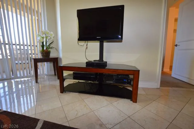270 East FLAMINGO Road 114 — photo 2
