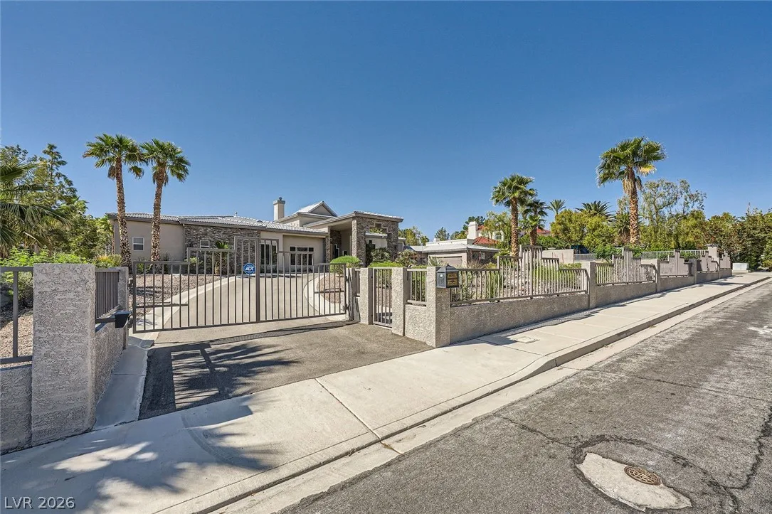 7901 Obannon Drive — photo 2