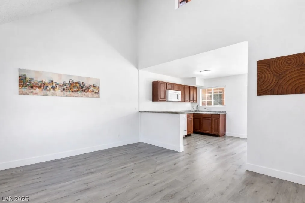 5128 Garden Lane D — photo 4