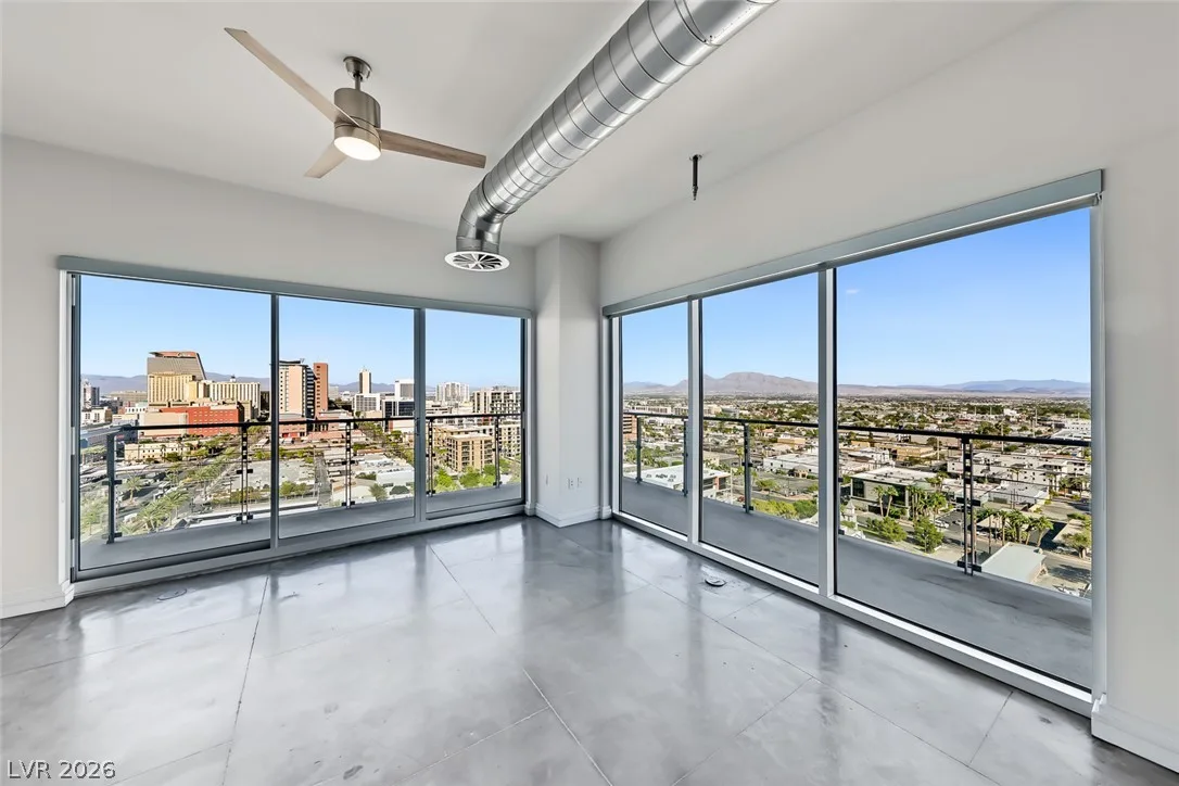 200 Hoover Avenue 1409 — photo 1
