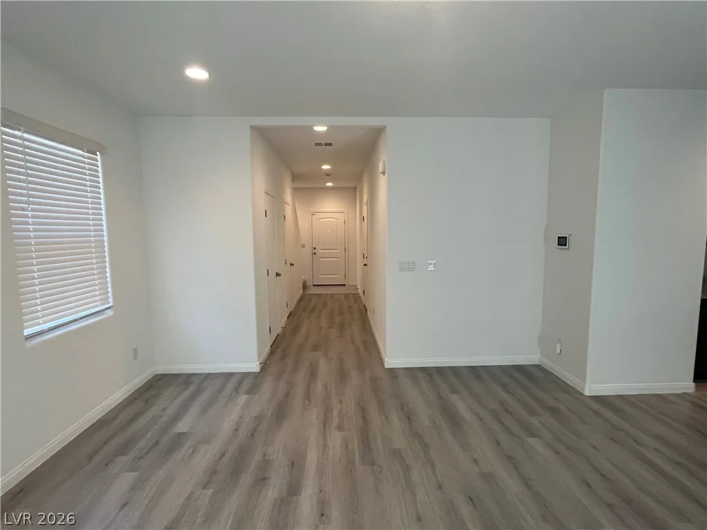 5340 Loxley Court — photo 3