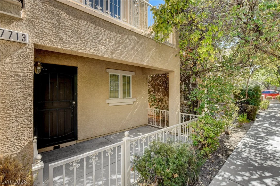 7713 Custom Weave Court — photo 1