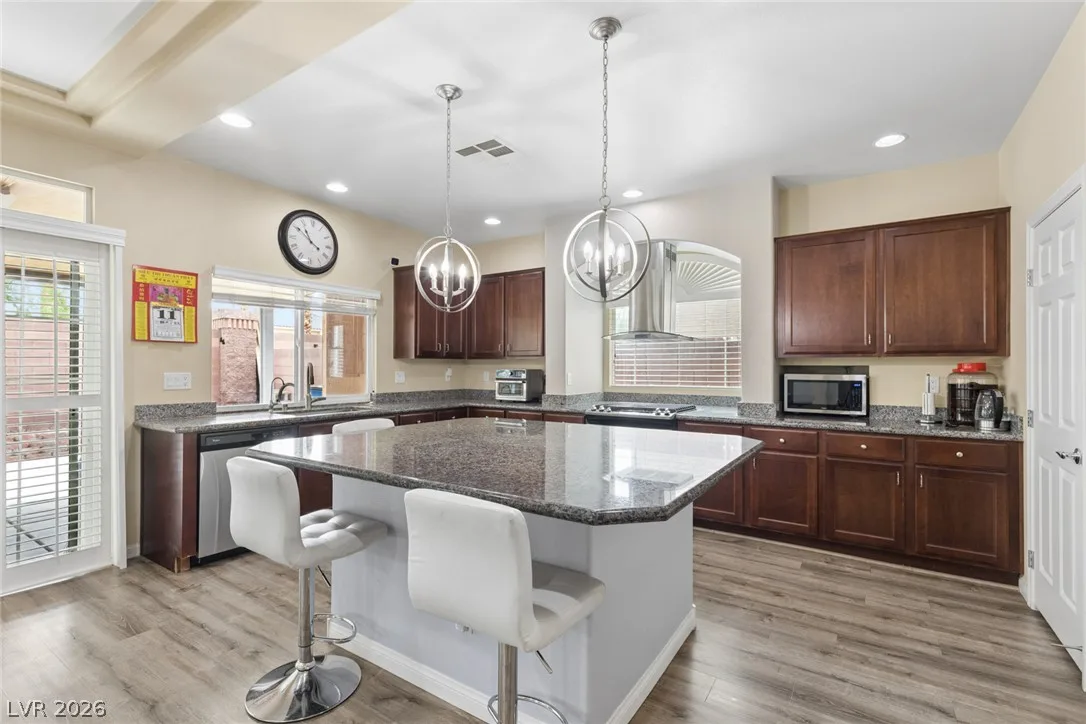8194 Duncan Peak Court — photo 5