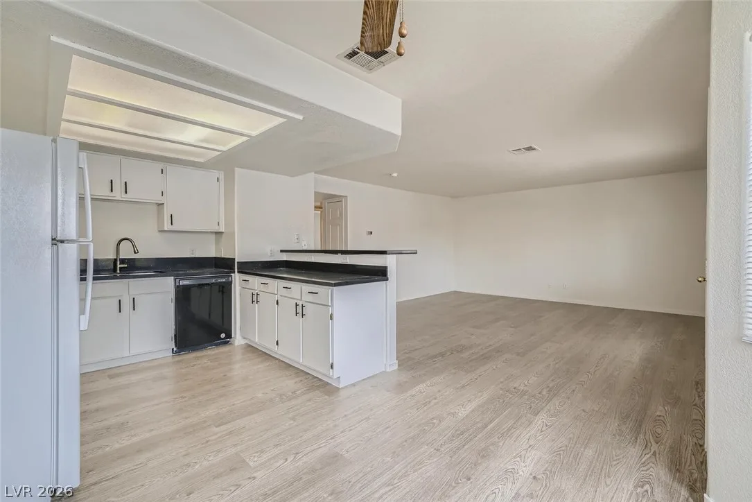 2200 Benmore Street 201 — photo 2
